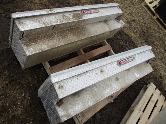 Set of 2 alum diamond plate tool boxes