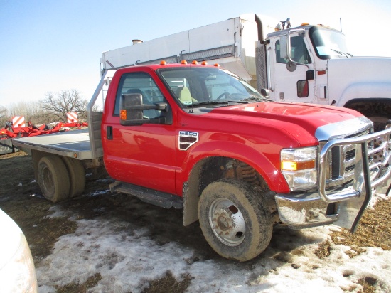 2008 Ford F350XLT Super Duty, Power Stroke Dsl. 4x4, 92,915 miles on new motor done @ Zumbrota Ford