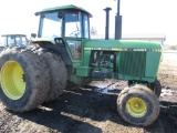 John Deere 4640 Quad, 9,401 Hrs. cab, AC, heat, stereo, 3pt. quick hitch, dual Hyd, PTO, 20.8R-38