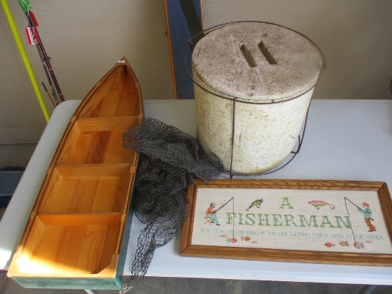 Assrt of fishing decorative items