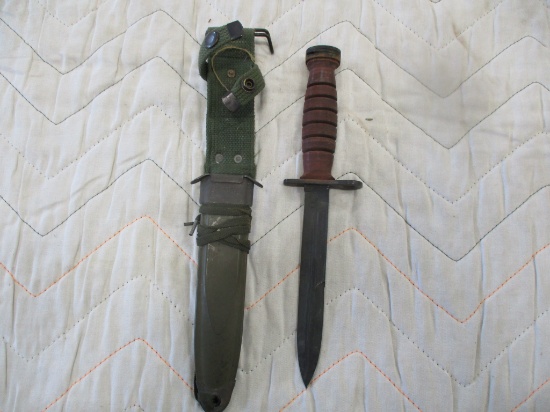 US M8AI case w/knife