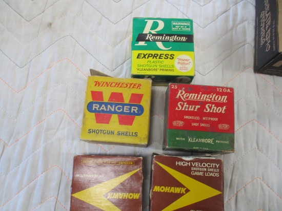 5 Full boxes of 12 gauge shotgun shells, assrt of brands