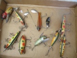 10 Old lures, Heddon zero, zero zero, vamp, crazy crawler, wood midget, 100 two belly weight, spoke