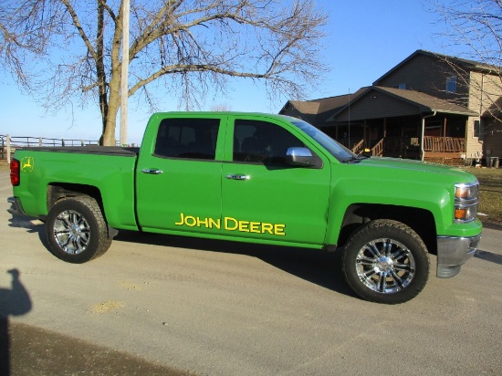 2014 Chevy LTZ, Z71, 4x4, 108,178 miles, 4 Dr cab, leather, power windows, locks, cruise, tilt, AC