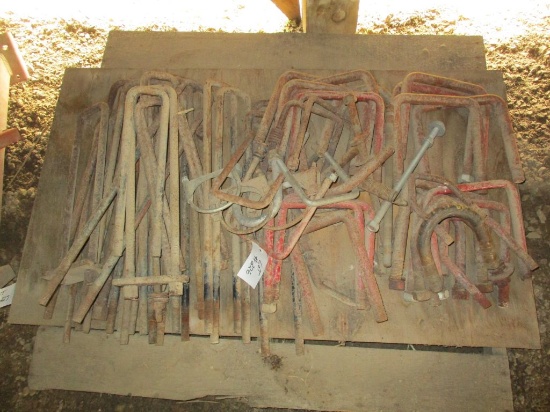 Large assrt of U bolts