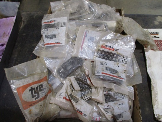 Box of Case IH guides