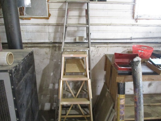 2 Step ladders 6' and 4'