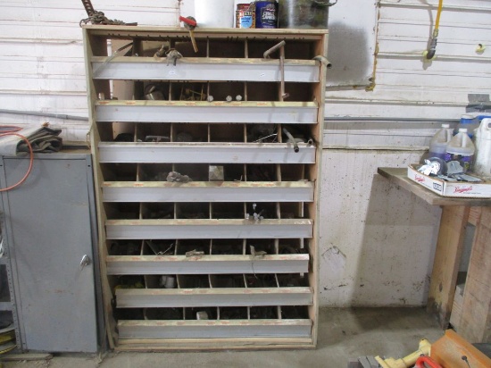Metal cabinet with hardware 4' x 6'