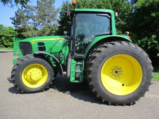 2012 John Deere 7330 Premium, MFWD, 2,723 Hrs. Power Quad, cab, AC, heat, radio, 3pt.