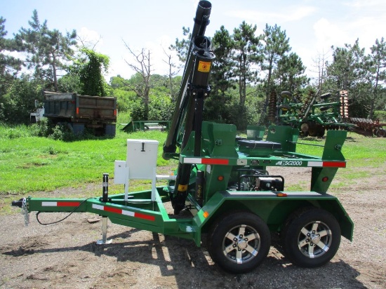 Travis Hitch Doc SC2000 seed cart, tandem axle, Honda motor, like new