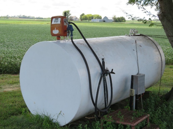 2000 GALLON FUEL BARREL W/ELECTRIC PUMP