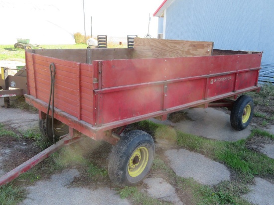 McCORMICK GRAIN WAGON