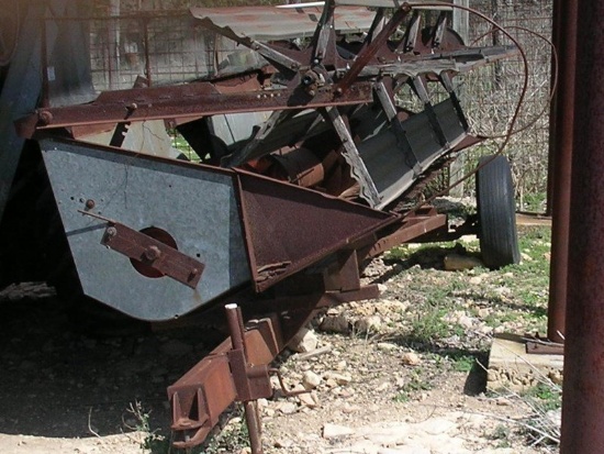 1960 Gleaner  Combine