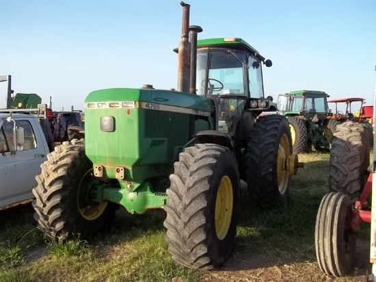 1990 John Deere 4755 Tractor