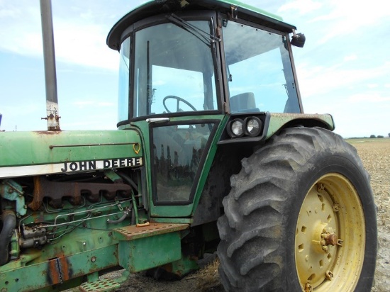 John Deere 2950 TERP Tractor