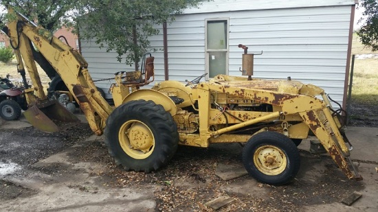 Ford 4400 Salvage Backhoe