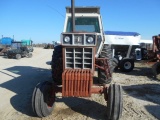 Farmall 1066 Tractor