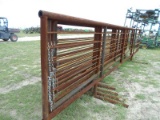 New Fence Panel 24'x4' 8 panels (one has gate)