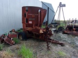 IH Model 1150 Grinder mixer