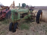 John Deere B Salvage Tractor