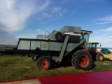 Gleaner L2 Combine