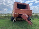 New Holland 664 Hay Baler