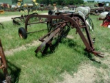 John Deere 850 Hay Rake