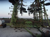 John Deere 985 Field Cultivator