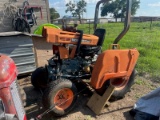 Kubota B8200DT Salvage Tractor