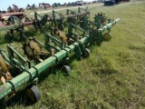 John Deere  Cultivator