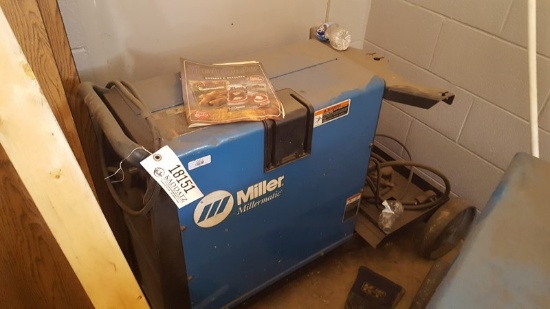 Miller Millermatic 210 Welder