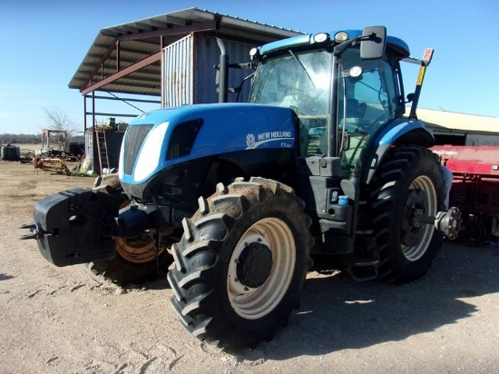 2014 New Holland T7.235 Tractor