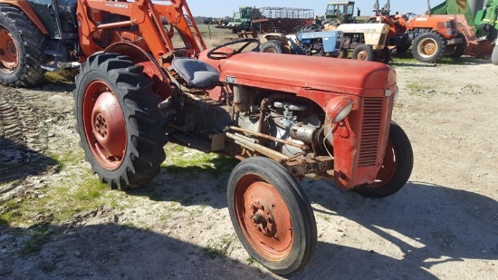 1950 Massey Ferguson TO20 Salvage Tractor
