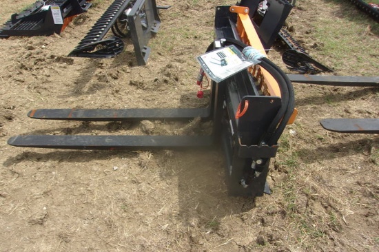 Wolverine PFA-11-3300G Pallet Forks