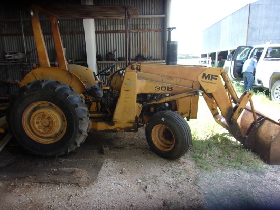 Massey Ferguson 30B Tractor