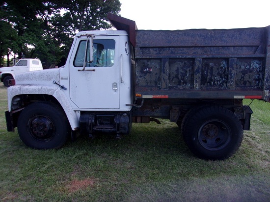 International  Dump Truck