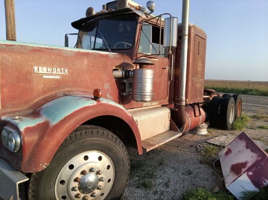 1966 Kenworth  Truck
