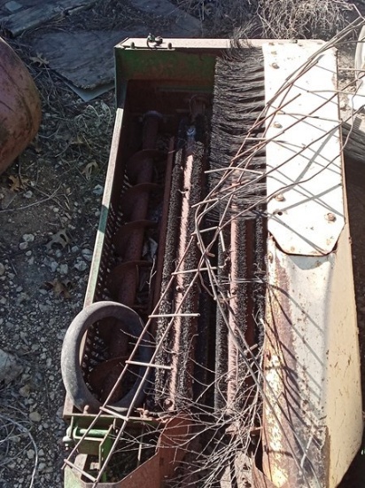 John Deere Stripper Units