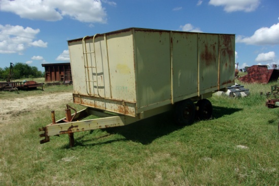 Trailer