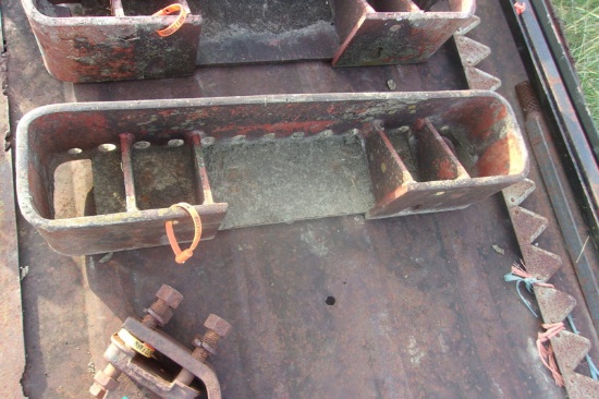 Weight Bracket
