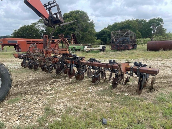 Fertilizer Applicator