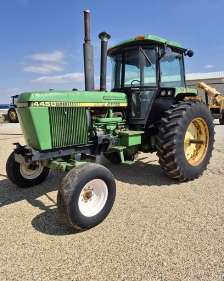 John Deere  Tractor
