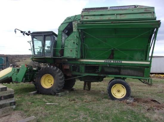 John Deere 7445 Salvage Cotton Stripper