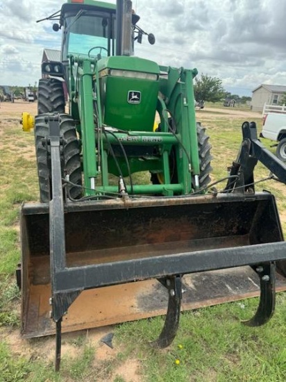 John Deere 4450 Tractor