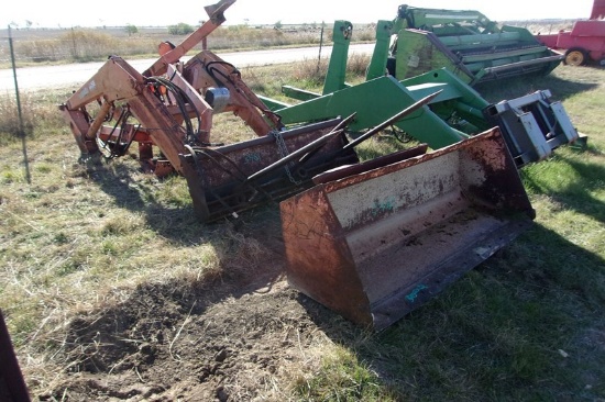 Kubota 1850 Front-end Loader