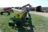 John Deere 1700 Planter