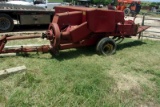 New Holland 276 Square Baler