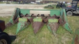 John Deere 444 Corn Header