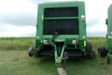 John Deere 568 Hay Baler