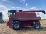 International 1460 Combine